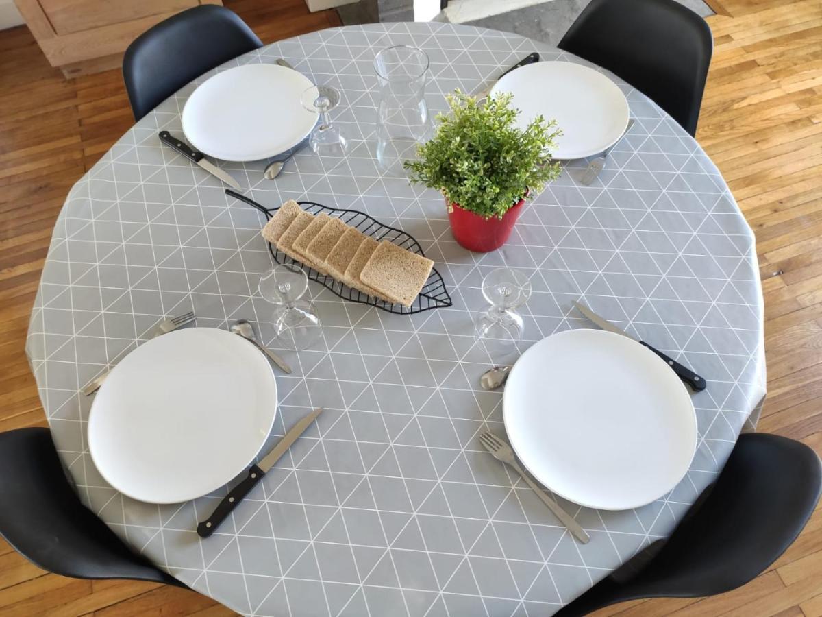 סומור Appartement 1-6 Pers Situe Entre Les Ponts מראה חיצוני תמונה
