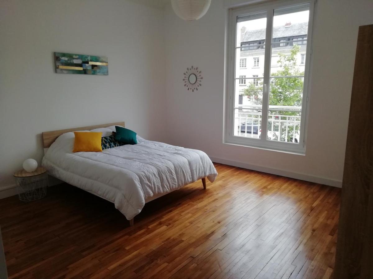 סומור Appartement 1-6 Pers Situe Entre Les Ponts מראה חיצוני תמונה